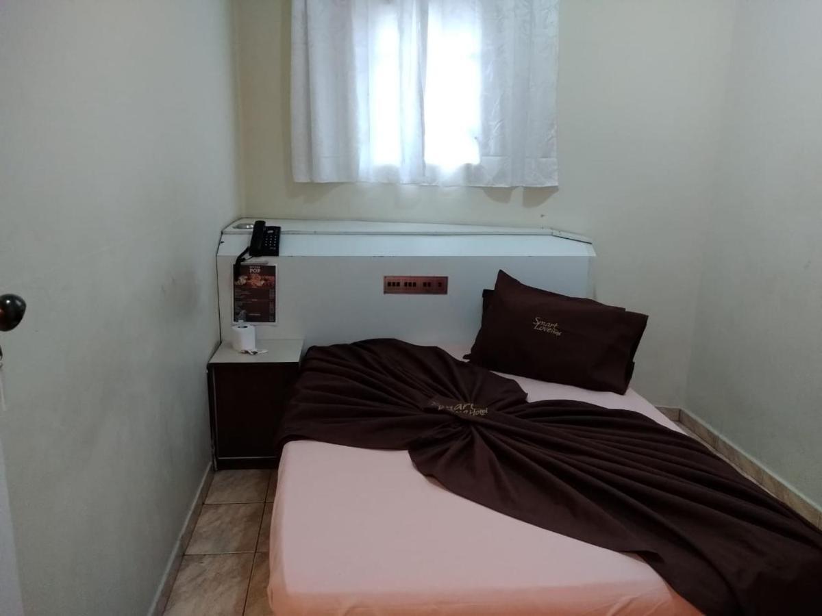 Hotel Smart Love Карапикуиба Екстериор снимка