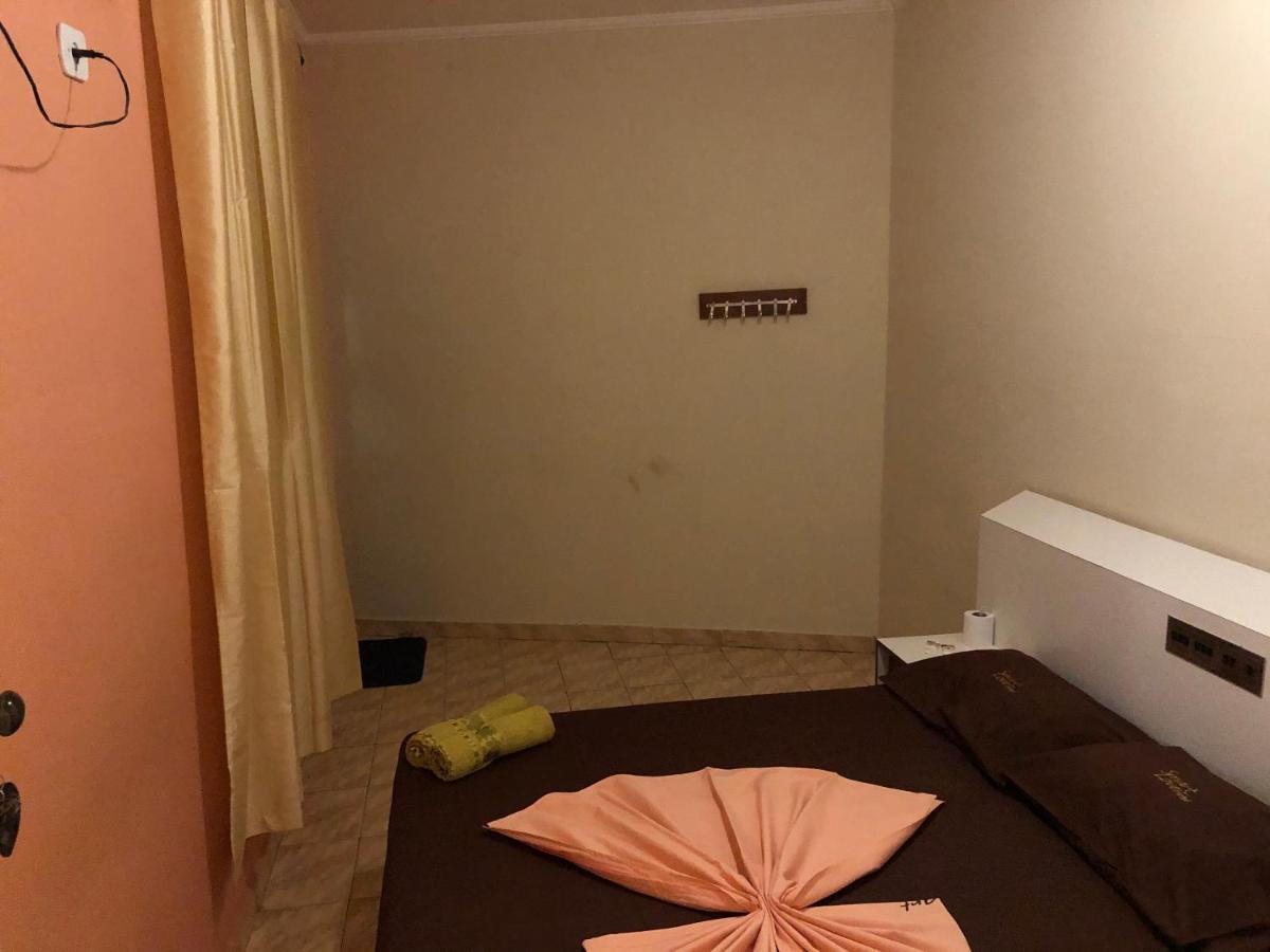 Hotel Smart Love Карапикуиба Екстериор снимка